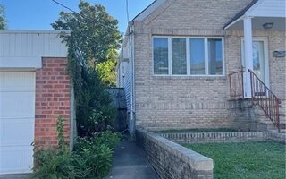 158-11 96th St, Howard Beach, NY 11414