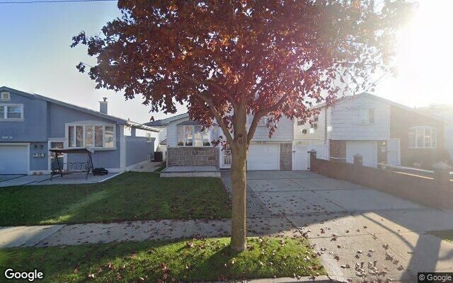 159-15 91st St, Howard Beach, NY 11414