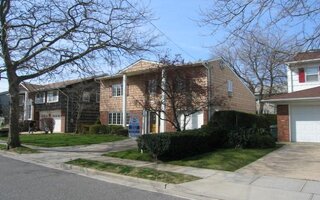 159 Regent Dr, Lido Beach, NY 11561