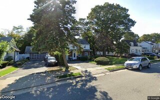 16 Carolina Ave, Hempstead, NY 11550