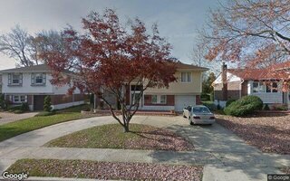 16 Denise St, Massapequa, NY 11758