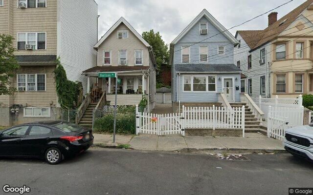 16 Harrison Ave, Staten Island, NY 10302