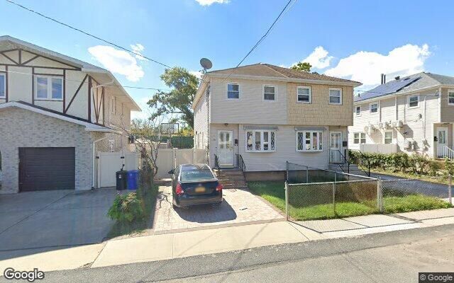 16 Isernia Ave, Staten Island, NY 10306