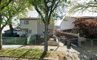 16 Leyden Ave, Staten Island, NY 10303
