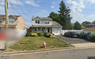 16 N Peach St, Bethpage, NY 11714