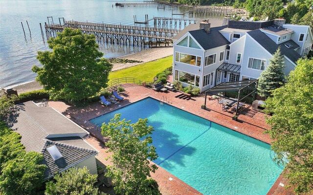 16 Plum Beach Point Rd, Port Washington, NY 11050 (Back Side)