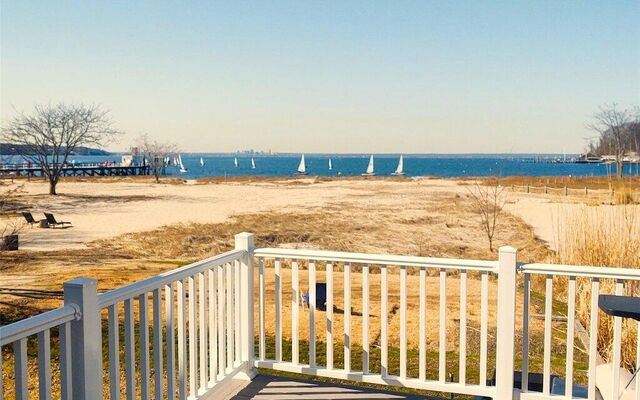 16 The Boulevard, Sea Cliff, NY 11579 (Balcony)