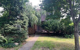 16 Wheeling Ave, Staten Island, NY 10309