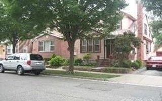 160-16 78th Ave, Fresh Meadows, NY 11366