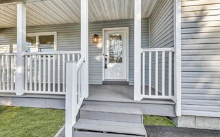 161 N 21st St, Wheatley Heights, NY 11798