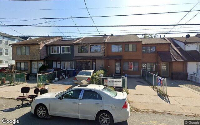 162 Arlington Pl, Staten Island, NY 10303