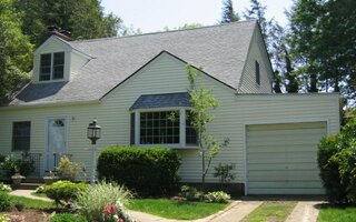 162 Meadow St, Garden City, NY 11530