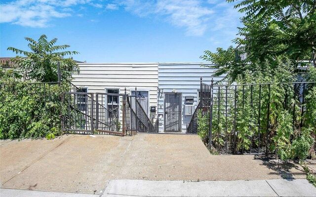 1622 Adams St, Bronx, NY 10460 (Patio)