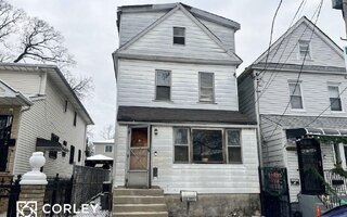 163-45 Sayres Ave, Jamaica, NY 11433