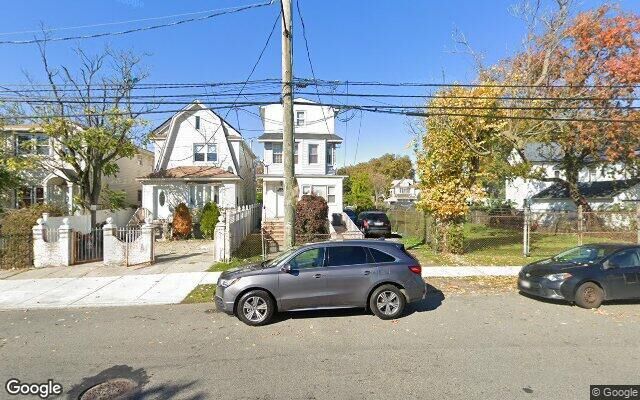 164-39 109th Ave, Jamaica, NY 11433
