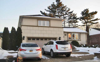 1644 Cynron Ln, East Meadow, NY 11554
