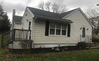 165 Eugene St, Holbrook, NY 11741