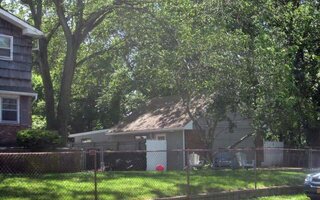 1654 James St, Merrick, NY 11566