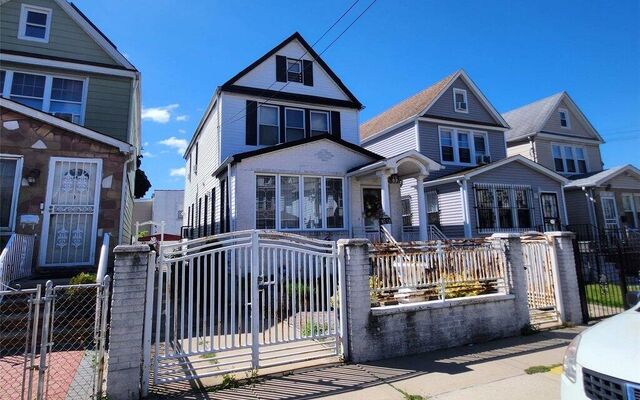 167-06 111th Ave, Jamaica, NY 11433 (Porch)