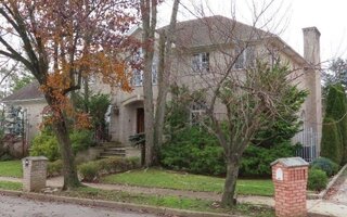 168 Finlay St, Staten Island, NY 10307