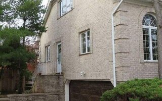 168 Finlay St, Staten Island, NY 10307