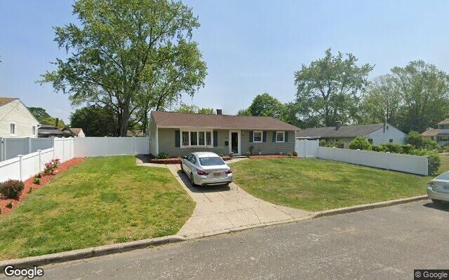 1699 Westwood Blvd, Bay Shore, NY 11706
