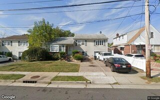 17 Courtenay Rd, Hempstead, NY 11550