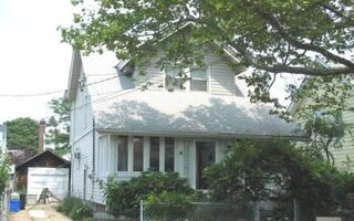 17 E Carpenter St, Valley Stream, NY 11580