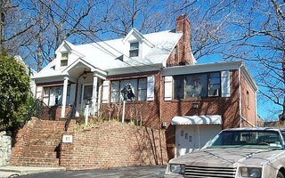 17 Ridge Rd, Bayville, NY 11709