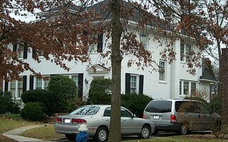 17 Weston Pl, Lawrence, NY 11559