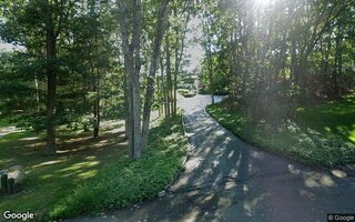 17 Wickatuck Ln, Sag Harbor, NY 11963