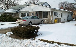17 Wilson Ln, Bethpage, NY 11714
