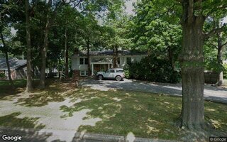 17 Windover Ln, Coram, NY 11727