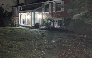 17 Woodridge Ln, Coram, NY 11727