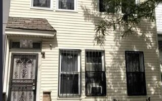 170 Veronica Pl, Brooklyn, NY 11226