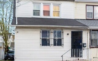 171-38 105th Ave, Jamaica, NY 11433