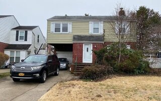 171 Fallon Ave, Elmont, NY 11003