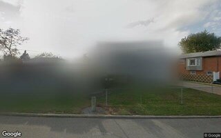 171 W Lake Dr, Lindenhurst, NY 11757
