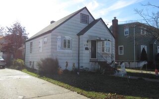 1710 Rugby Rd, Merrick, NY 11566