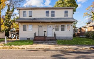 172-01 Victoria Dr, Jamaica, NY 11434
