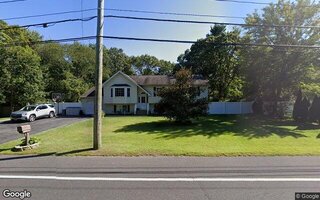 1734 Spur Dr S, Islip, NY 11751