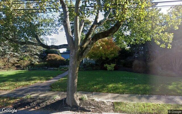 174 Burr Rd, Commack, NY 11725