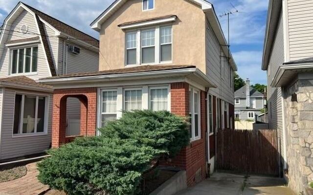 1747 Stuart St, Brooklyn, NY 11229 (Porch)
