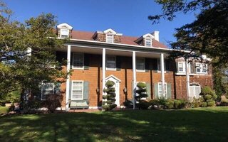 175 Burton Ln, Lawrence, NY 11559
