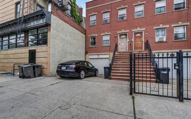 175 Chauncey St, Brooklyn, NY 11233 (Road)
