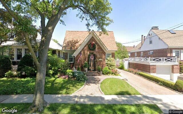 175 Locust Ave, Staten Island, NY 10306