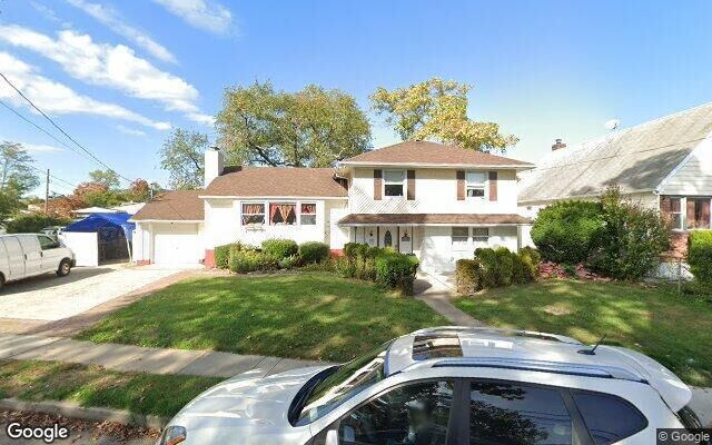 175 W Marshall St, Hempstead, NY 11550