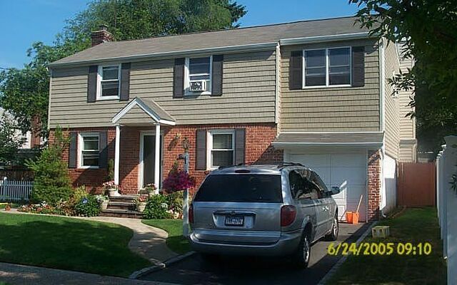 1753 Suffolk Dr, Merrick, NY 11566