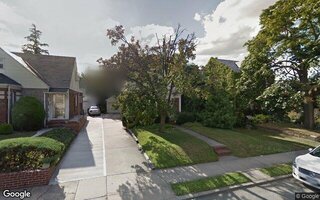 175th St, Fresh Meadows, NY 11366