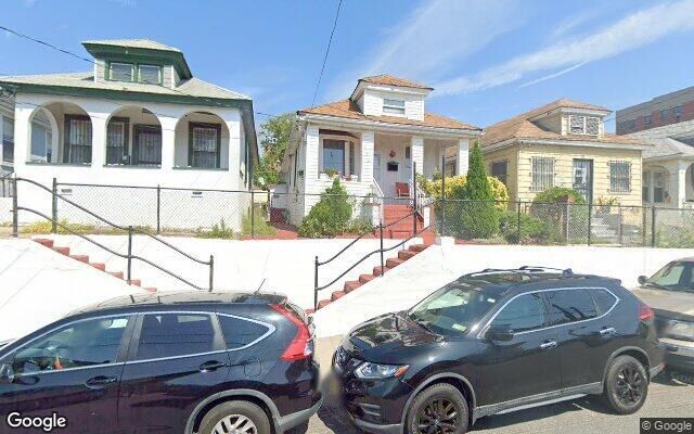 176 Beach 24th St, Far Rockaway, NY 11691